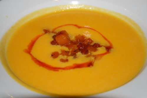 Winter Squash Soup with Sauteed Currants