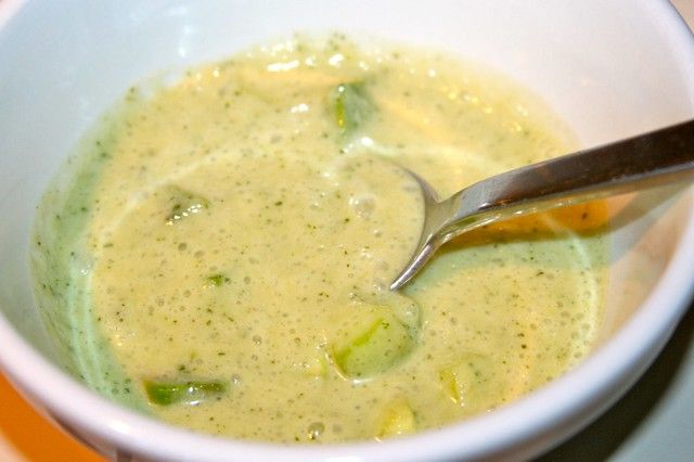 Chilled Cucumber Avocado Mint Soup