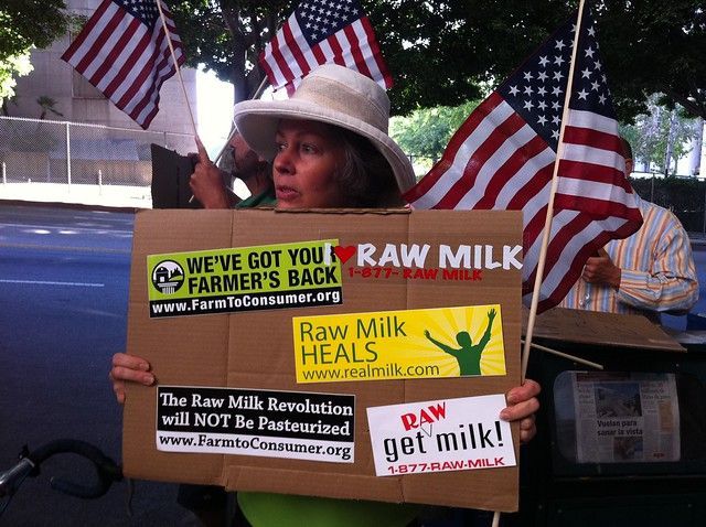 Support Raw Milk in Los Angeles Oct 5th & 6th