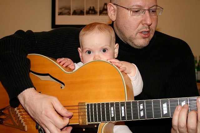 daddy-kate-guitar